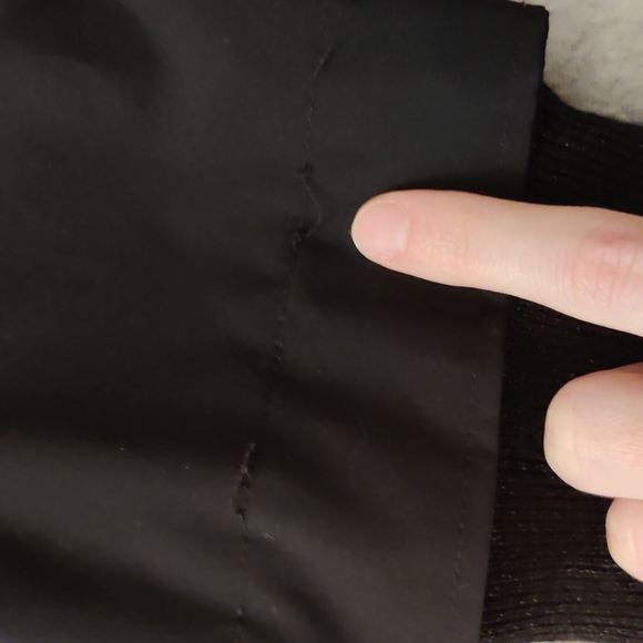 2Shirts Ago Chapter Nylon Women's Black Rain Jacket Size Sm - Picture 9 of 15